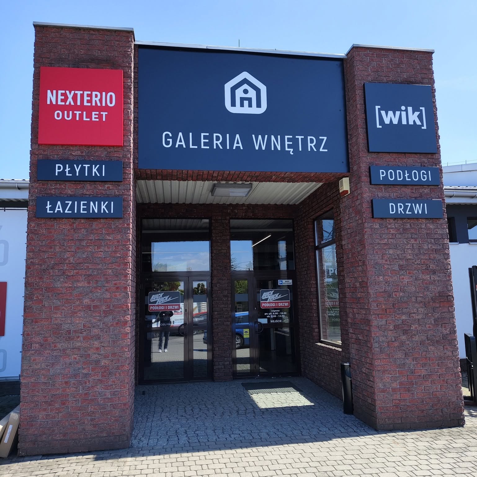 Budynek Galerii Wnętrz WIK przy ul. Bielskiej 150 w Cieszynie